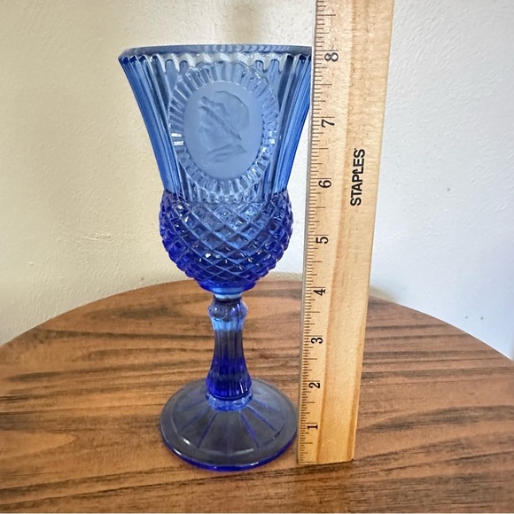 Vintage Avon Martha Washington Blue Glass Goblet - Picture 7 of 7